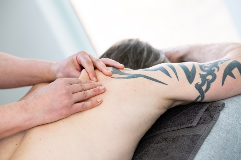 massage, masseren, masseur, massage goirle, masseur goirle, sportmassage, sport masseur goirle, ontspanningsmassage goirle, massagetherapie, massage therapeut, massagetheapie goirle, reiki reiki goirle